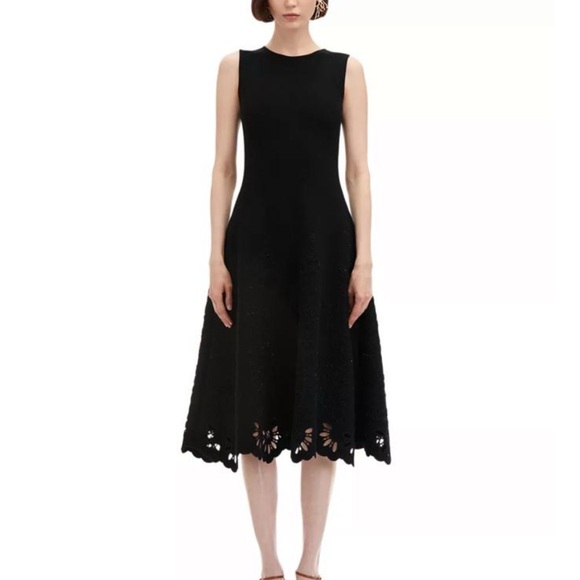 Oscar de la Renta Black Sleeveless Eyelet Jacquard Midi Dress